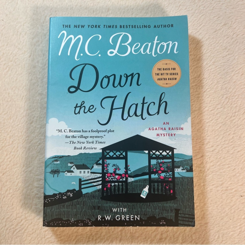 📚BUY 2 GET 1 FREE Down The Hatch by M.C.‎ Beaton